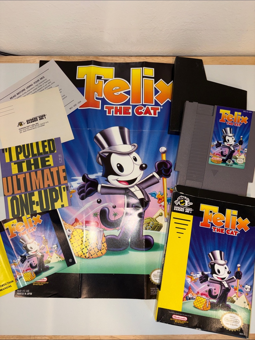 1985 Felix The Cat Nintendo NES Game with poster and original Packaging